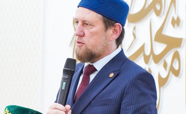 Илдар Баязитов возглавил рейтинг «Топ-10 татарских хазратов» Илдар Баязитов возглавил рейтинг «Топ-10 татарских хазратов»