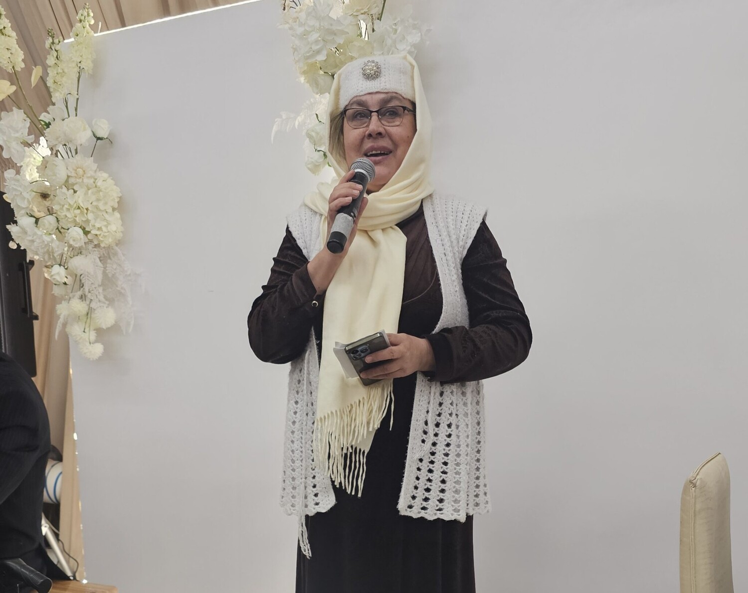 На ифтаре «Женщина года» и абыстай прочла стихотворение поэта-героя На ифтаре «Женщина года» и абыстай прочла стихотворение поэта-героя