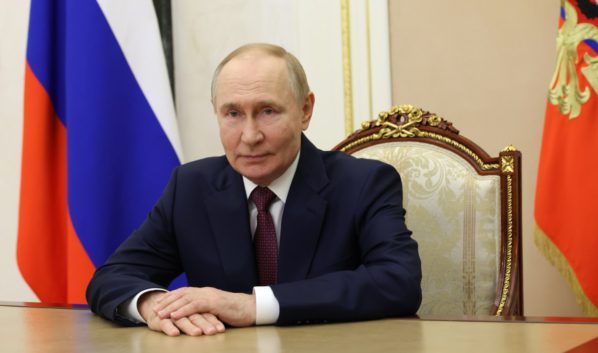 Президент России поздравил мусульман с Ураза-байрамом Президент России поздравил мусульман с Ураза-байрамом